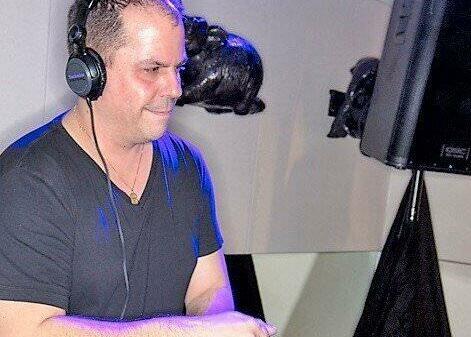 DJ Van-Dee