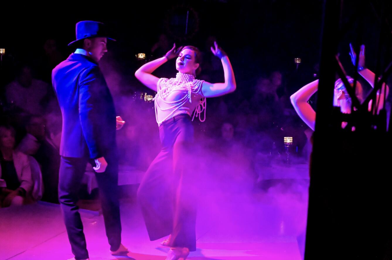 DINNER & SHOW in Belli's Weihnachtsvariete!