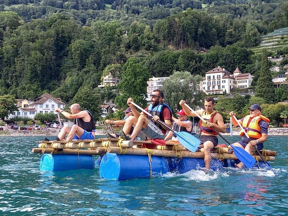 Flossbauen am Walensee mit Grill- und Trottiplausch