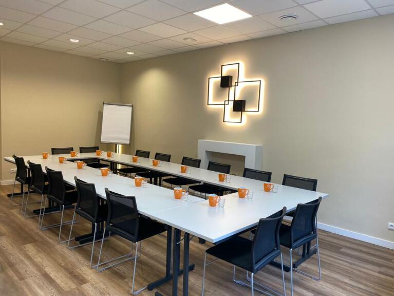 Cameko - Coworking Space – Conference Room – Yoga Classes