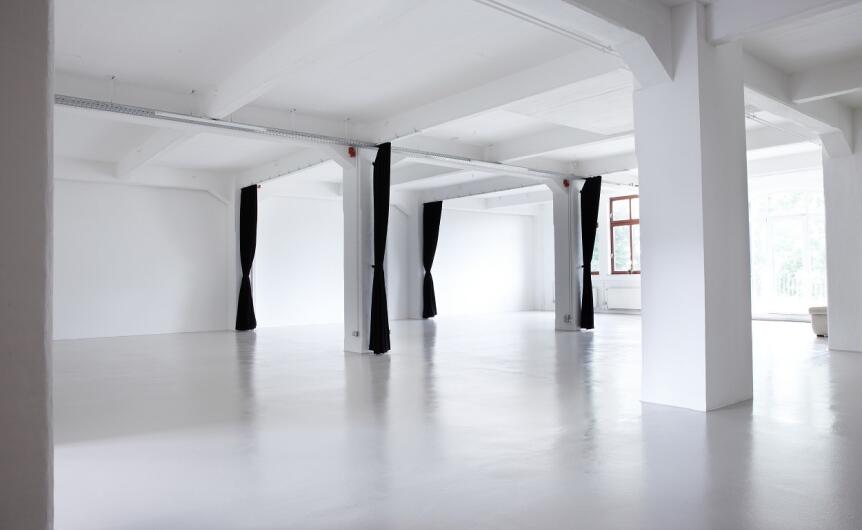 Yakeu Fotostudio
